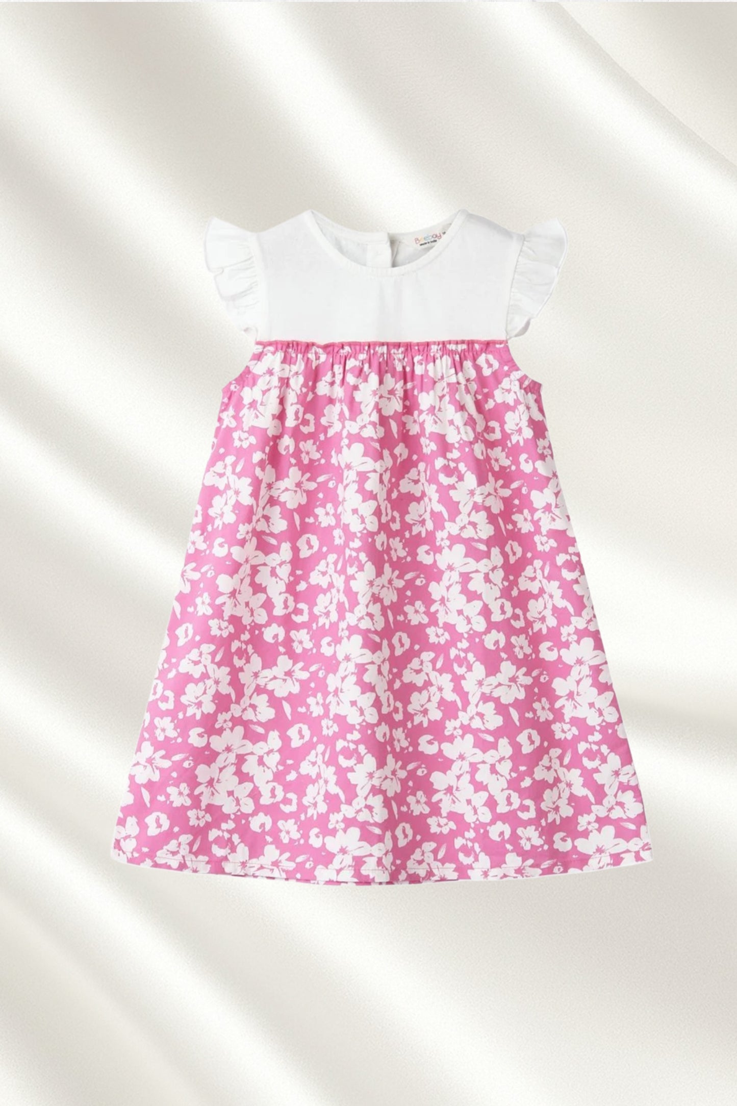 Robe fleurie demi-blanche et Rose