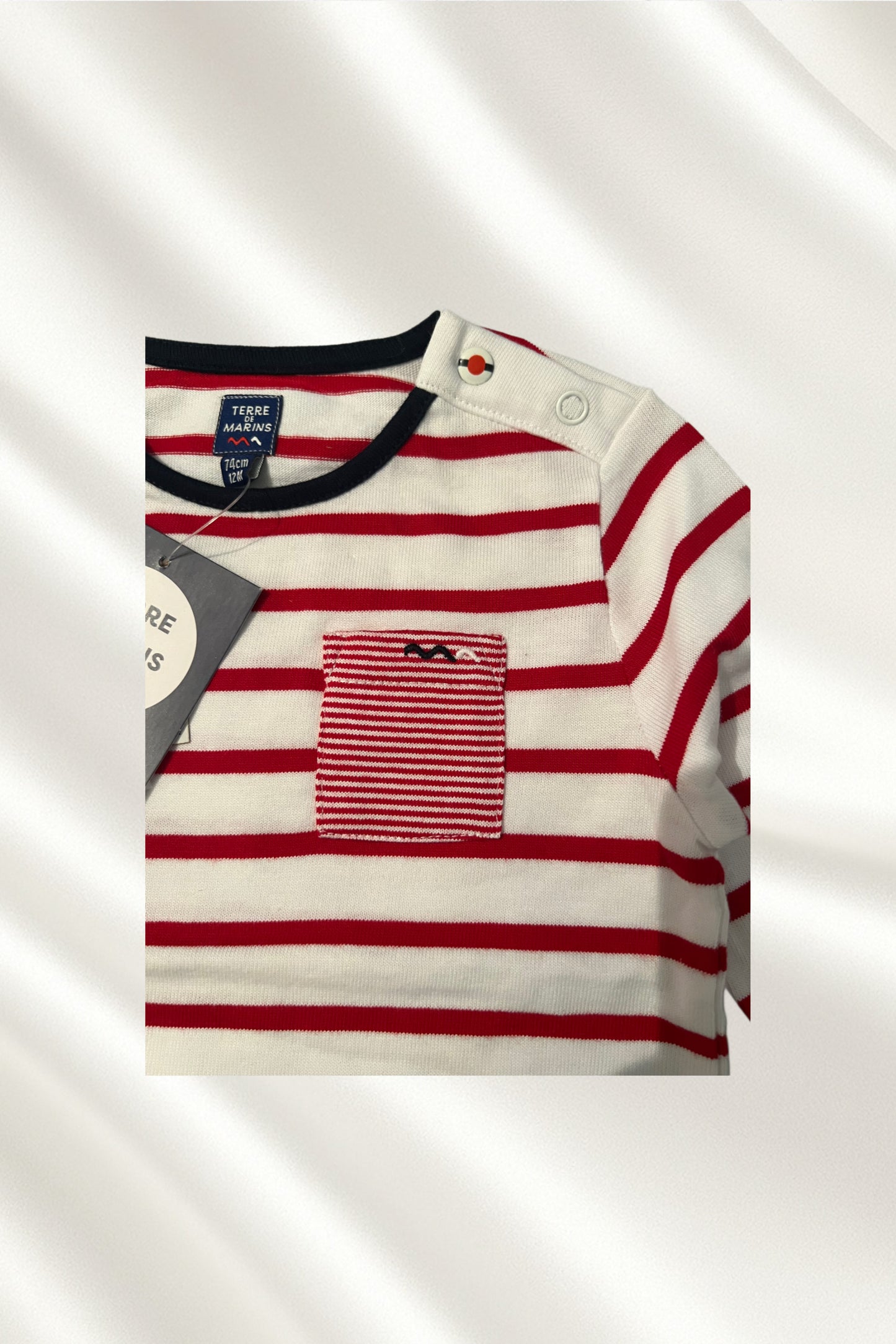 Pull rayé en rouge