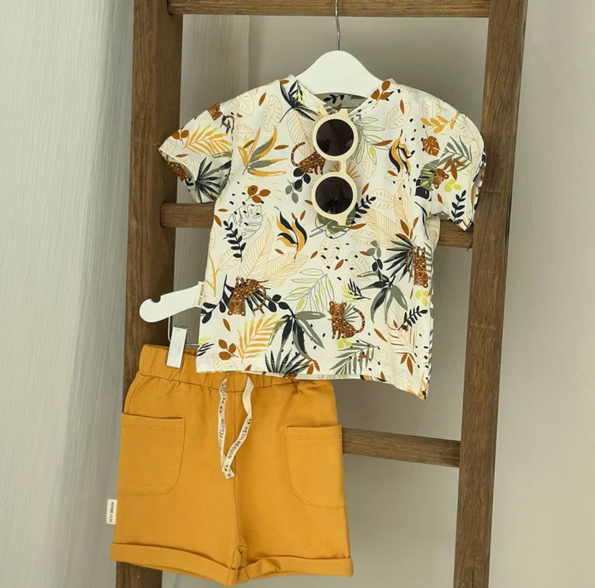 Ensemble 2 pcs Tshirt & short moutarde garçon