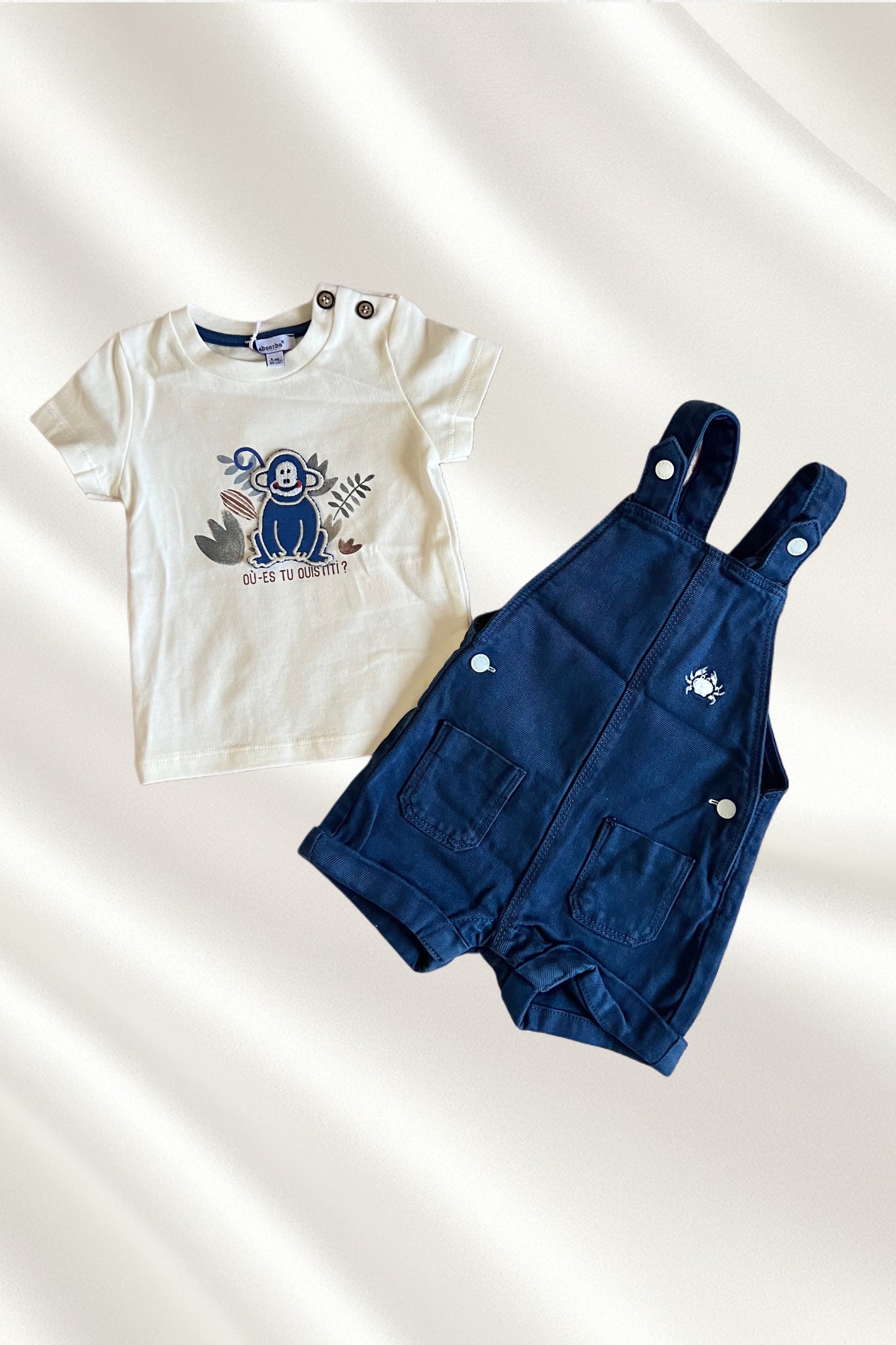 Ensemble 2 pcs salopette courte avec T-shirt