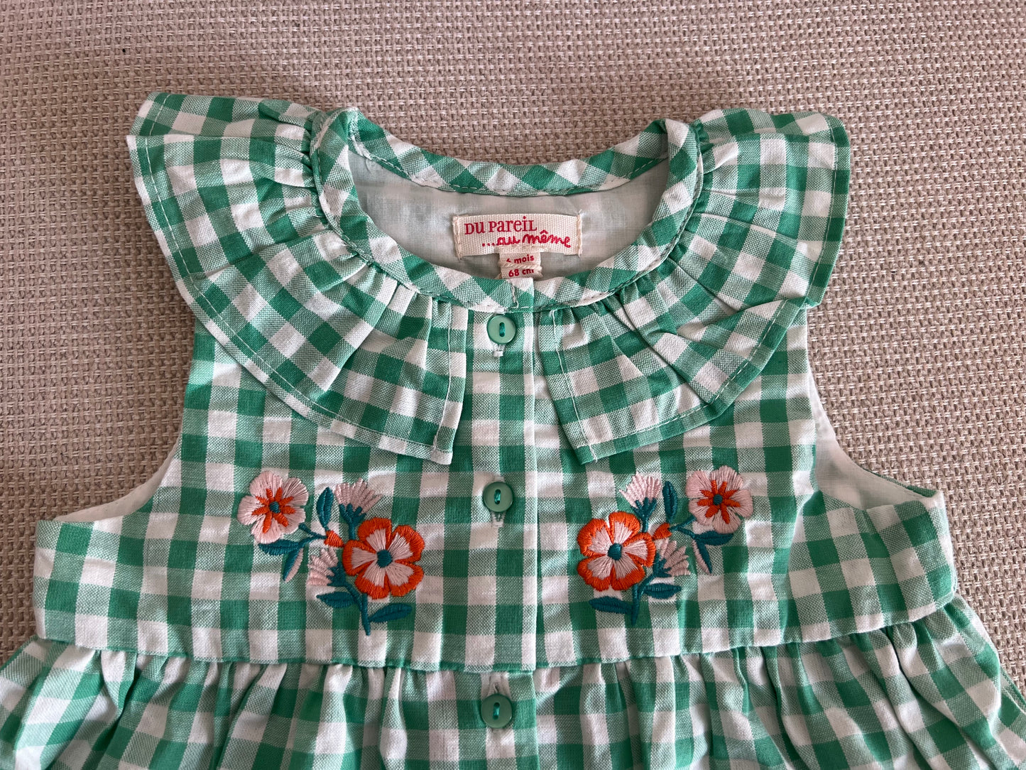 Robe verte carreaux