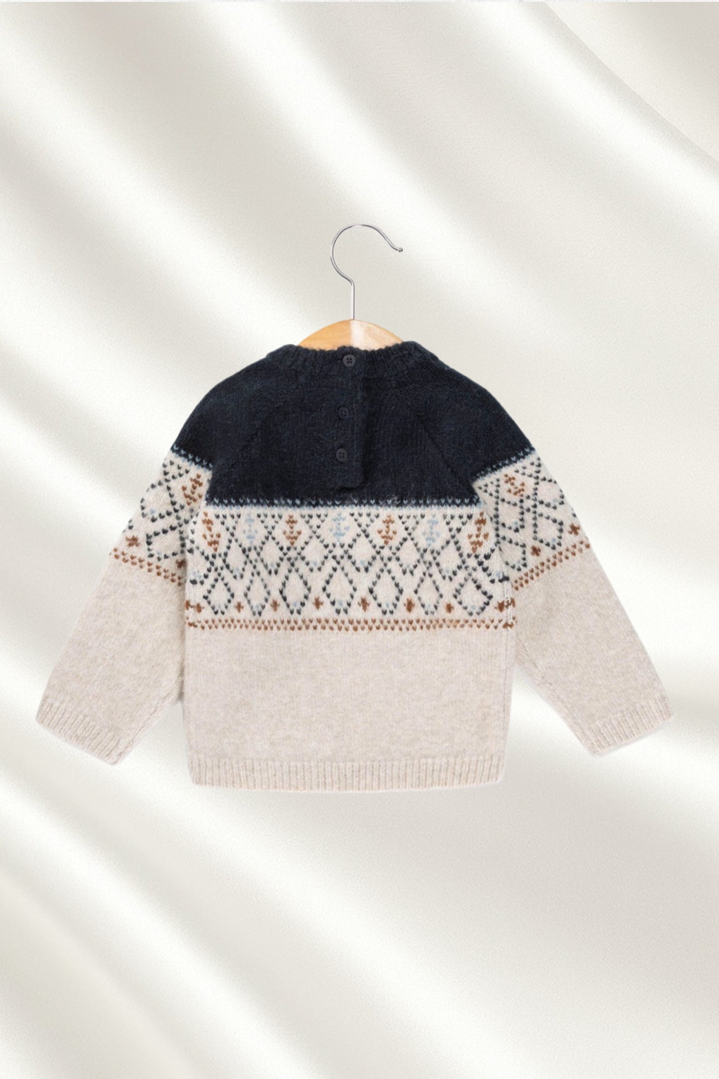 Tricot beige et bleu marine pour garçons