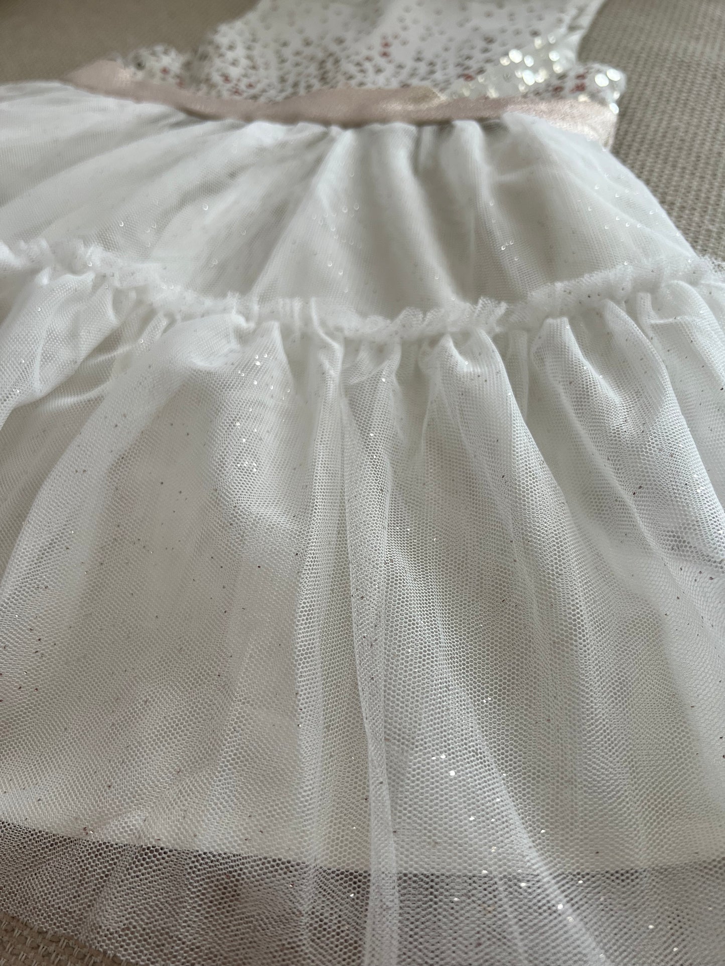 Robe anniversaire à sequins et tulle
