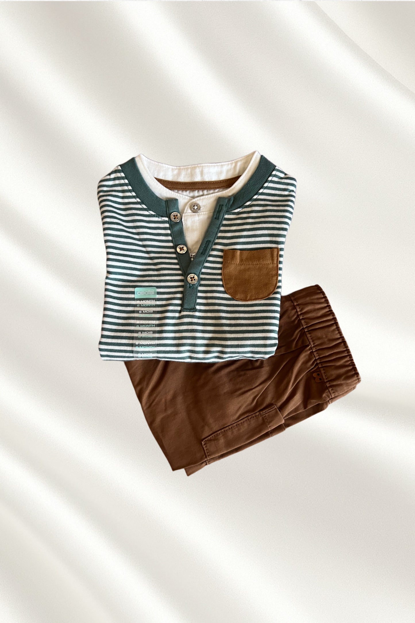 Ensemble 2 pcs Pull rayé en vert & pantalon marron