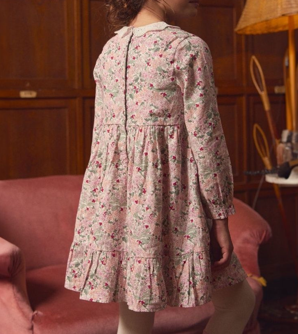 Robe fleurie en rose