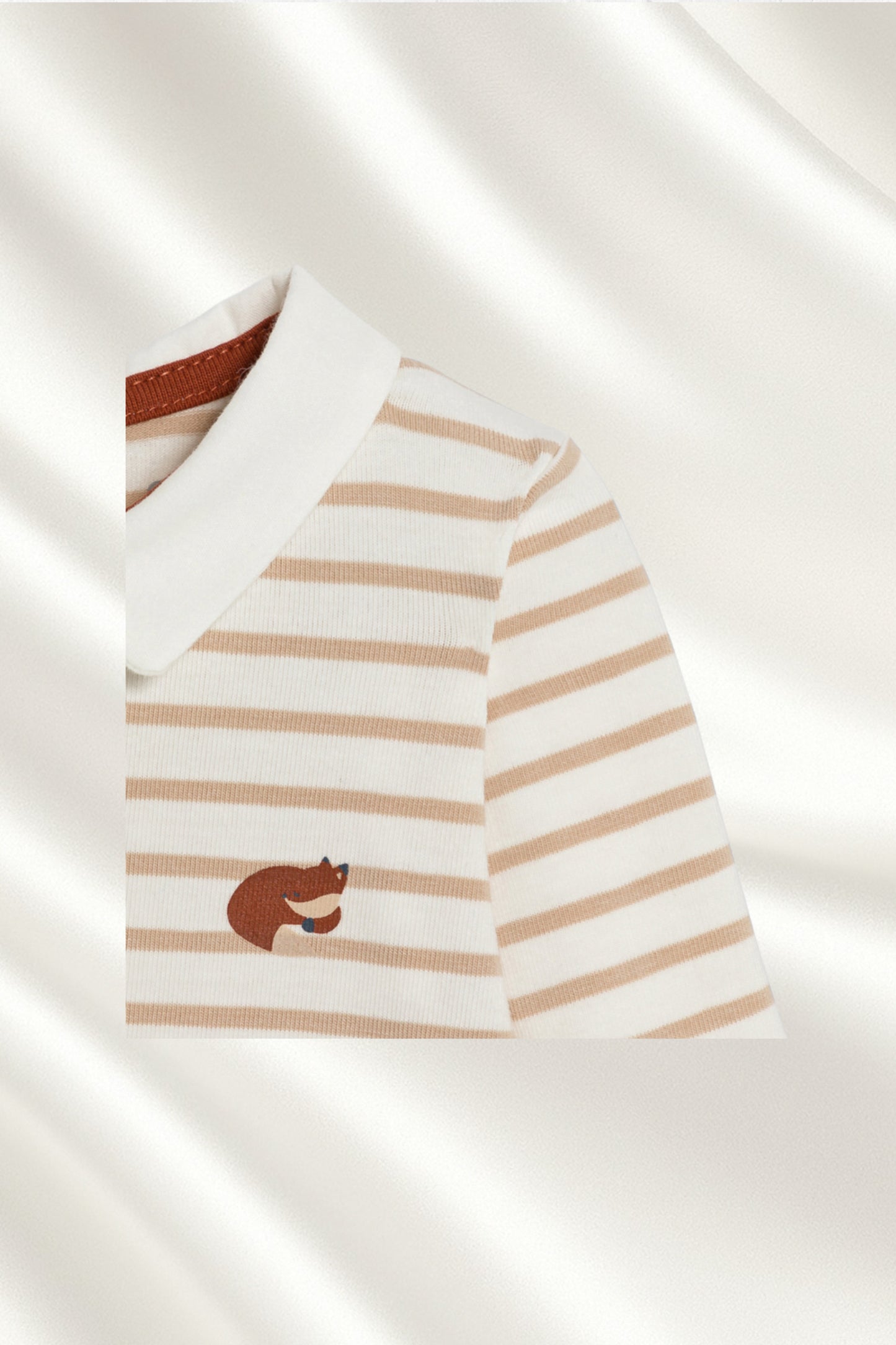Lot 3 Body motif renard