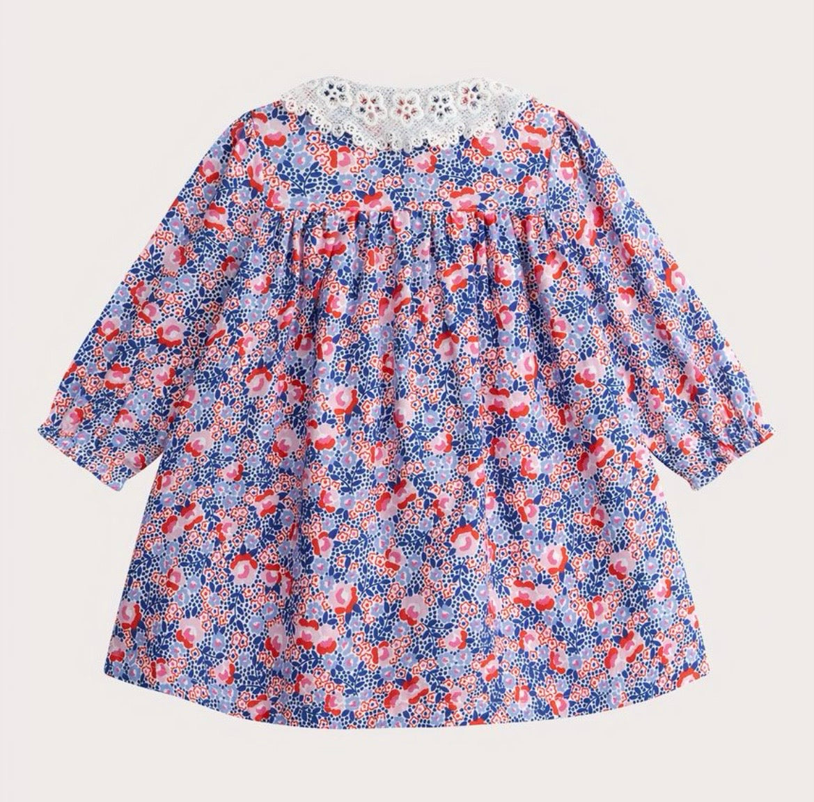 Robe multicolore bleue pink avec manches