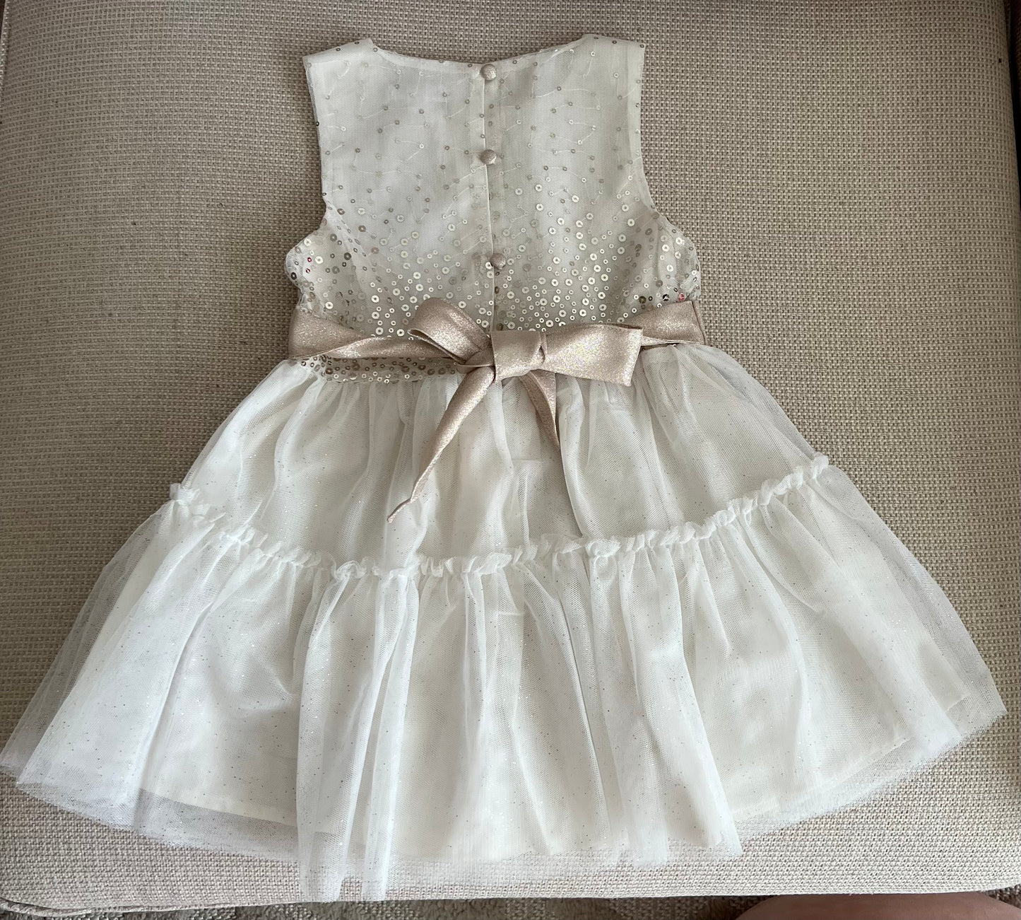 Robe anniversaire à sequins et tulle