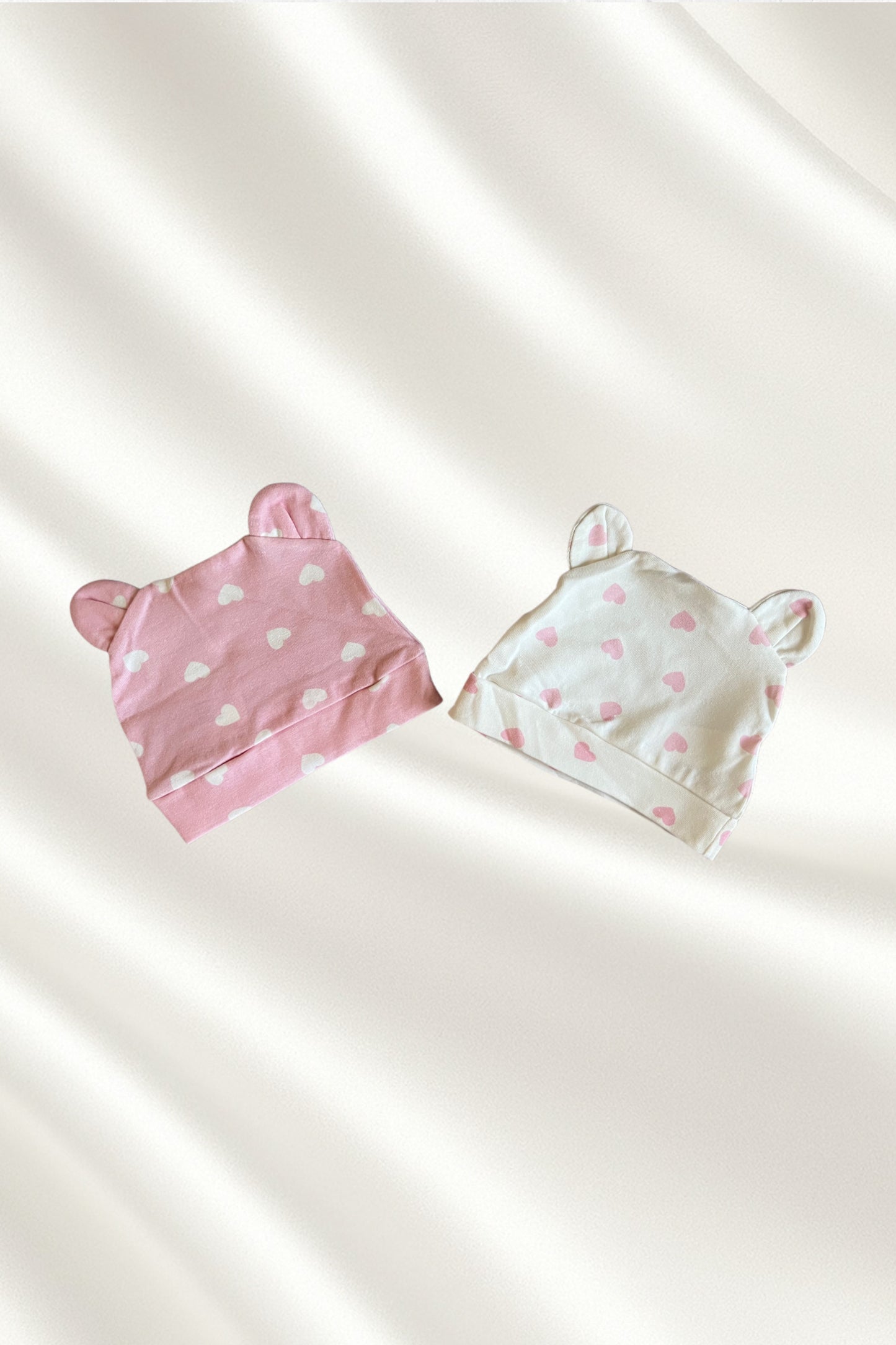 Lot 2 Bonnets en Rose