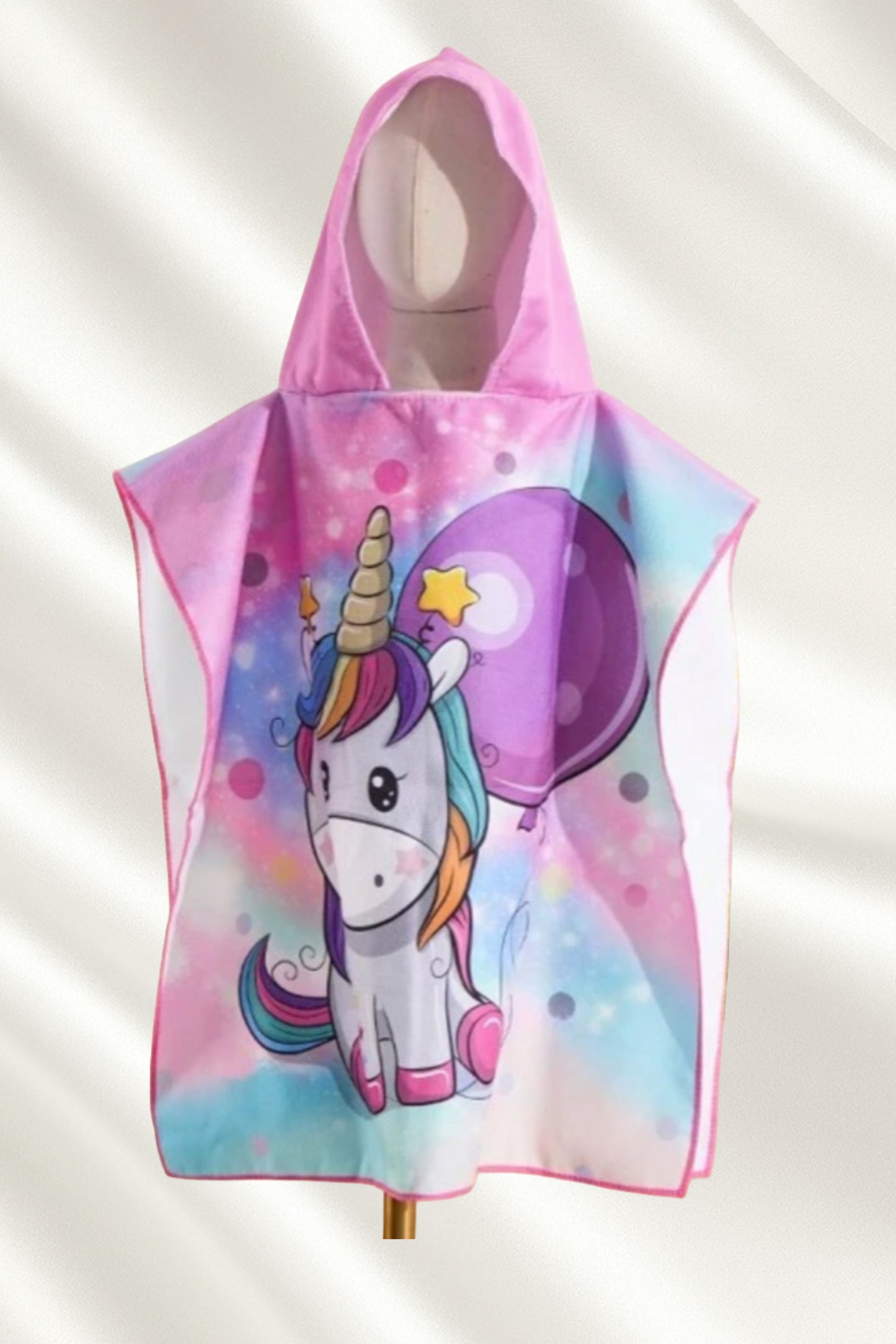 Serviette de bain pancho à motif unicorne
